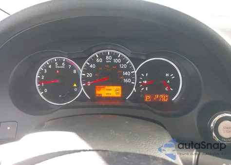 2010 Nissan Altima 2.5 S z USA, uszkodzony, nr VIN 1N4AL2AP8AN477322